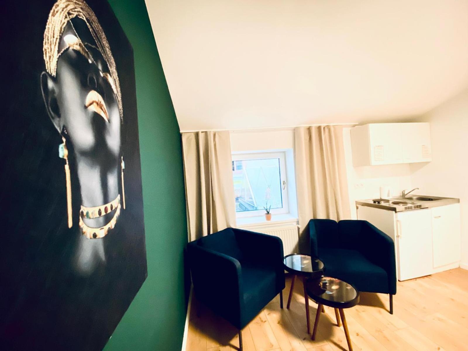 8 Fully Equipped Studio Shared Apt W Terrace Margareten Viena Exterior foto